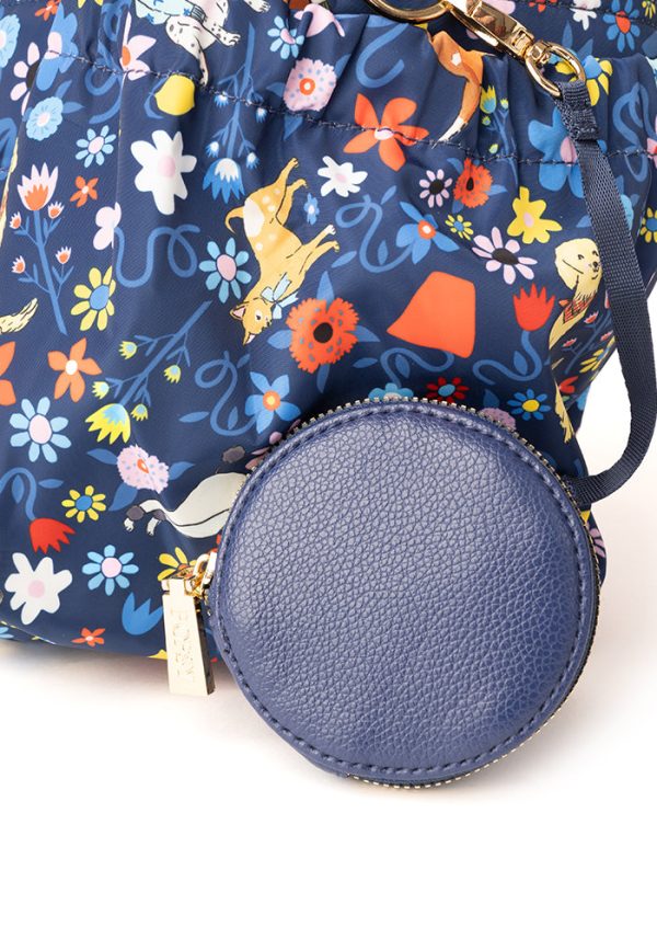 Navy Dog Garden Print Holdall For Cheap