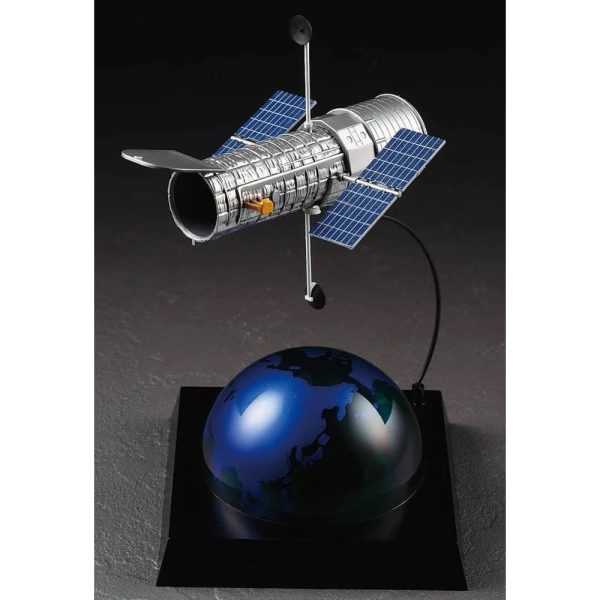 1 200  HUBBLE SPACE TELESCOPE   THE REPAIR 20th ANNIVERSARY on Sale