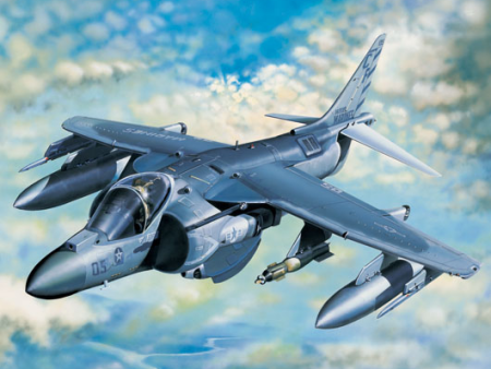 02286 1 32 AV8B Harrier II Plus Plastic Model Kit Online Sale