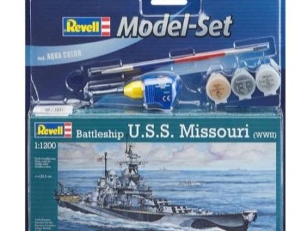 1 1200 Battleship USS Missouri (WWII) Model Set For Sale