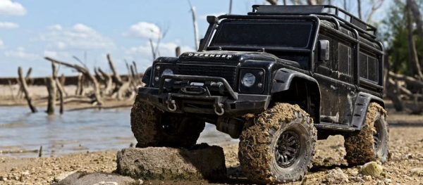 1 10 Trx4 Land Rover Defender 4Wd Rc Trail Crawler Black For Cheap